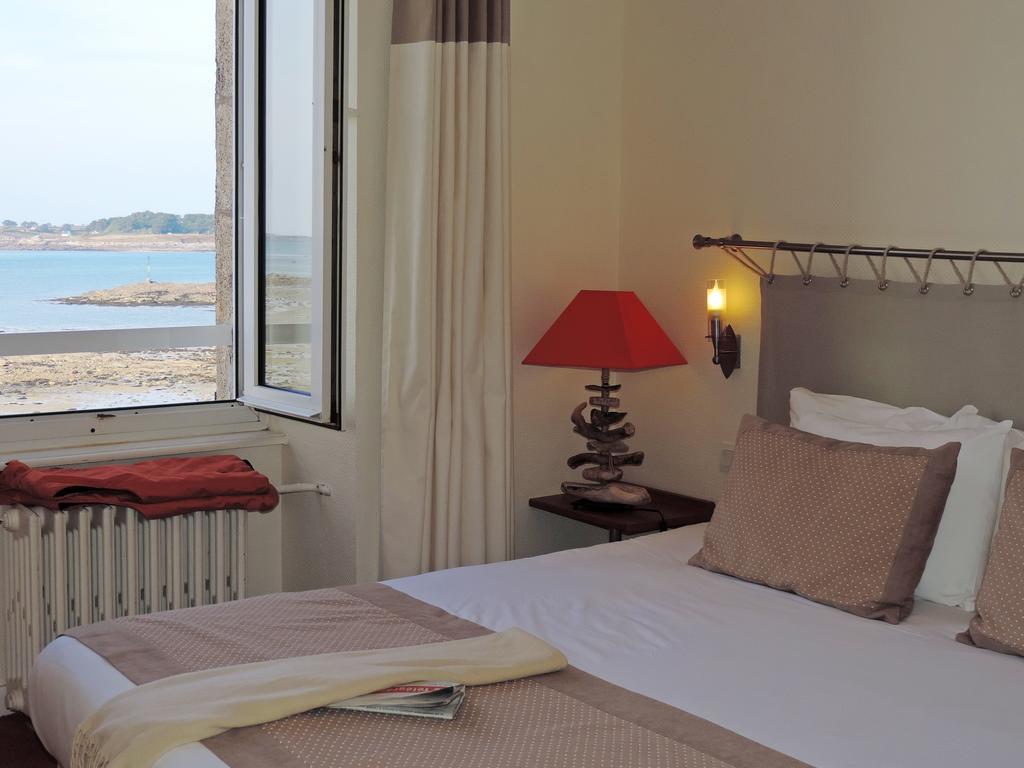 Hotel Aux Tamaris - Vue Mer 로스코프 객실 사진